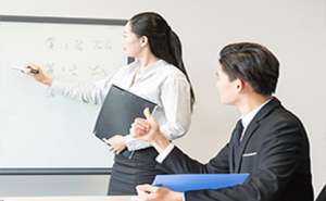 注冊個(gè)人獨(dú)資企業(yè)所需條件及材料有哪些